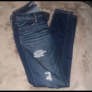 American Eagle distressed skinny jeggings